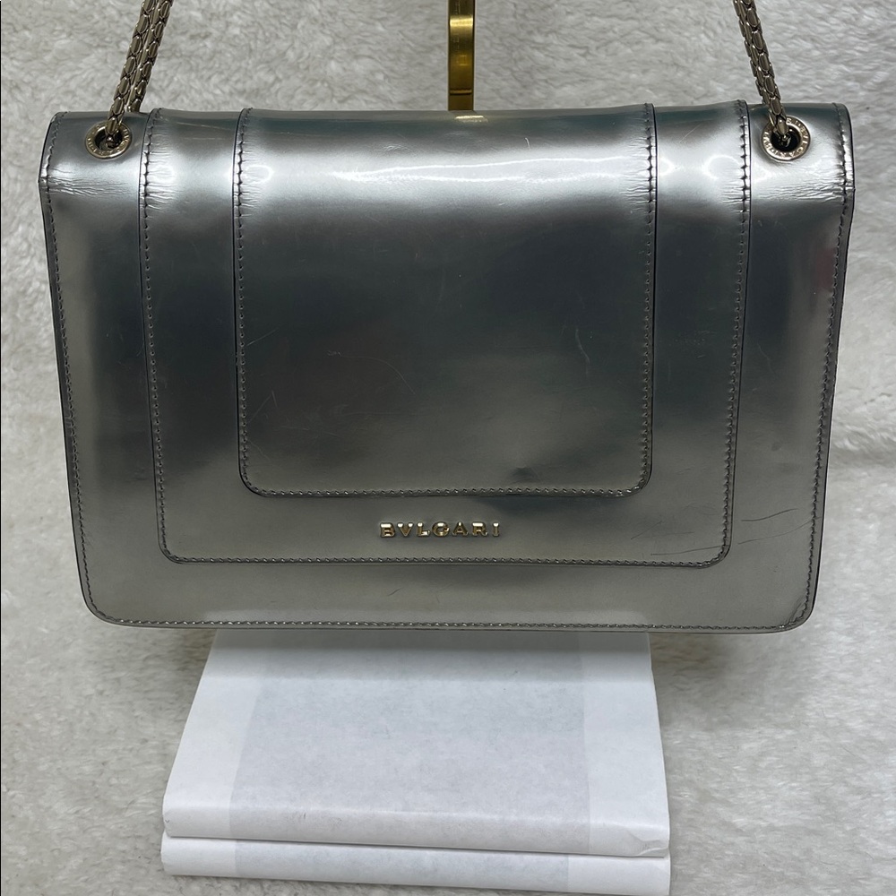 Bulgari Silver Patent Leather Serpenti Shoulder/Crossbody Perfectly Imperfect - Picture 2 of 16